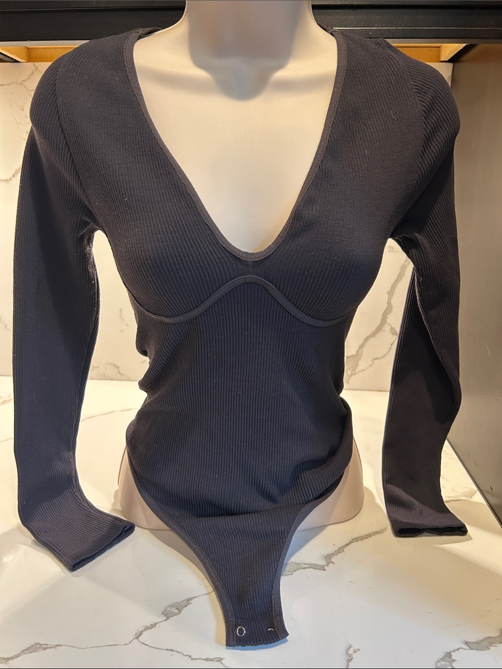 Ribbed Long-Sleeve Deep V Bodysuit - Deep Navy
